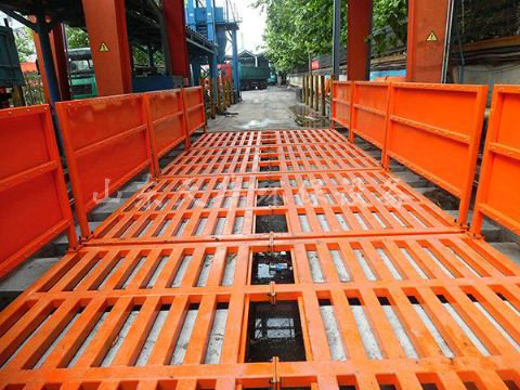 點(diǎn)擊查看詳細(xì)信息<br>標(biāo)題：濟(jì)寧唐口煤礦4X12米煤礦專(zhuān)用洗車(chē)機(jī) 閱讀次數(shù)：3780