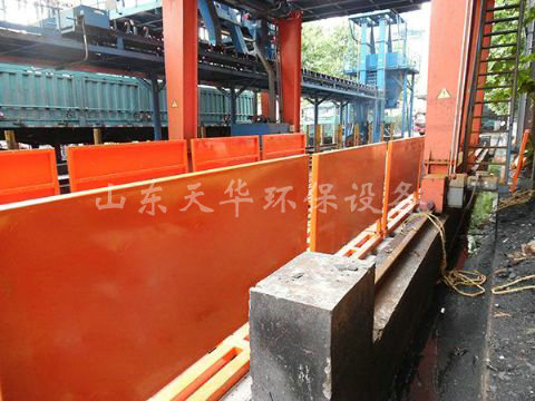 點(diǎn)擊查看詳細(xì)信息<br>標(biāo)題：濟(jì)寧唐口煤礦4X12米煤礦專用洗車機(jī) 閱讀次數(shù)：2184